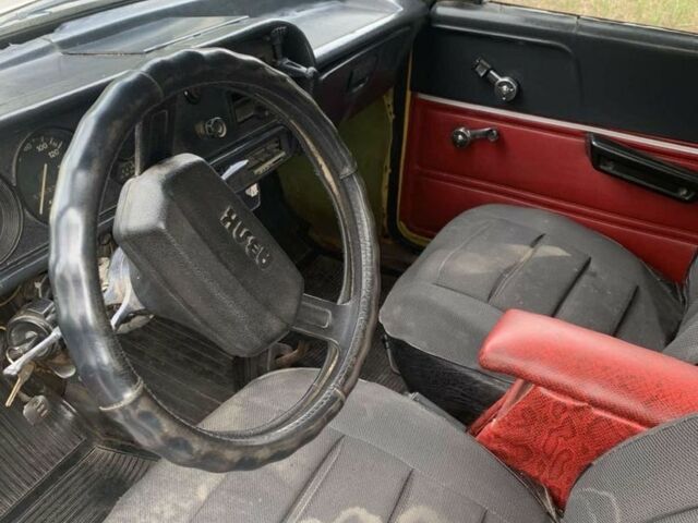 Москвич / АЗЛК 2140 1982 у Дніпро (Дніпропетровську) на Automoto.ua Жовтий Москвич / АЗЛК 2140, об'ємом двигуна 1.5 л та пробігом 250 тис. км за 287 $, фото 3 на Automoto.ua