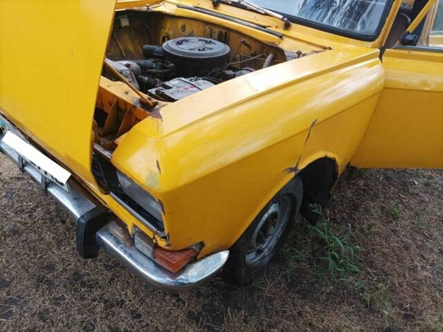 Желтый Москвич / АЗЛК 2140, объемом двигателя 0 л и пробегом 1000 тыс. км за 550 $, фото 3 на Automoto.ua