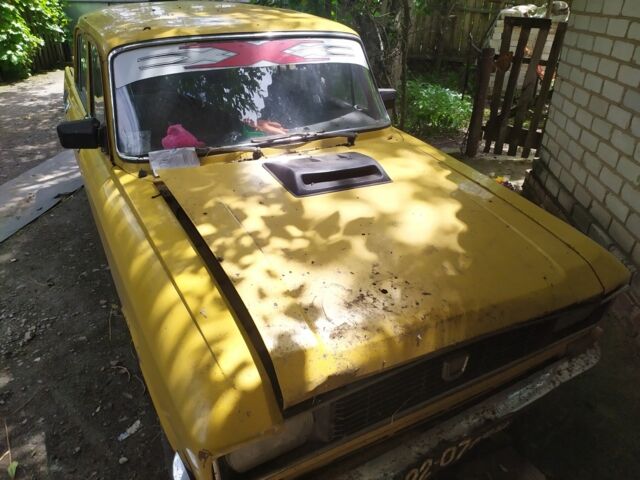 Желтый Москвич / АЗЛК 2140, объемом двигателя 1.5 л и пробегом 140 тыс. км за 191 $, фото 1 на Automoto.ua