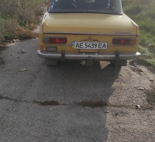 Москвич / АЗЛК 2140 1984 в Марганце на Automoto.ua Желтый Москвич / АЗЛК 2140, объемом двигателя 1 л и пробегом 1000 тыс. км за 400 $, фото 1 на Automoto.ua