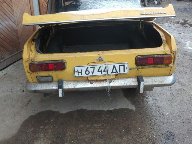 Желтый Москвич / АЗЛК 2140, объемом двигателя 0 л и пробегом 84 тыс. км за 195 $, фото 2 на Automoto.ua