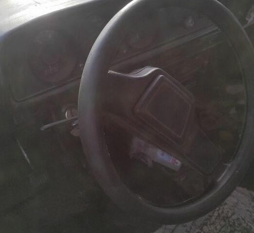 Москвич / АЗЛК 2140 1984 в Марганце на Automoto.ua Желтый Москвич / АЗЛК 2140, объемом двигателя 1 л и пробегом 1000 тыс. км за 400 $, фото 5 на Automoto.ua