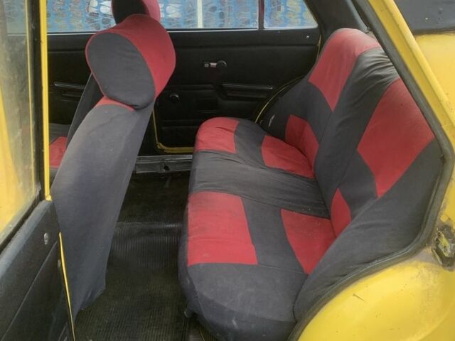 Жовтий Москвич / АЗЛК 2140, об'ємом двигуна 1.5 л та пробігом 147 тис. км за 308 $, фото 5 на Automoto.ua