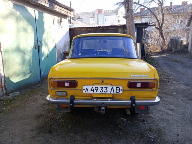 Желтый Москвич / АЗЛК 2140, объемом двигателя 0 л и пробегом 145 тыс. км за 238 $, фото 1 на Automoto.ua