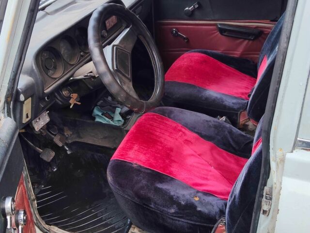 Серый Москвич / АЗЛК 2140, объемом двигателя 0 л и пробегом 240 тыс. км за 200 $, фото 2 на Automoto.ua