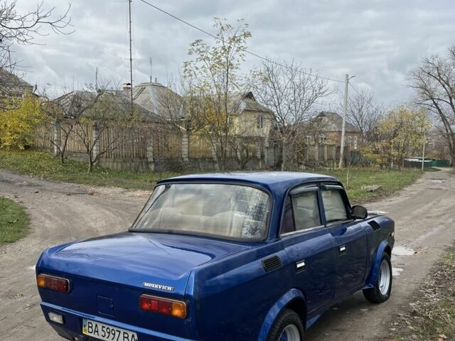 Синий Москвич / АЗЛК 2140, объемом двигателя 1.5 л и пробегом 150 тыс. км за 595 $, фото 3 на Automoto.ua
