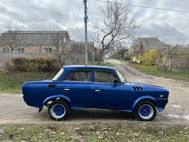 Синий Москвич / АЗЛК 2140, объемом двигателя 1.5 л и пробегом 150 тыс. км за 595 $, фото 4 на Automoto.ua