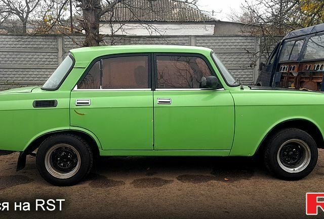 Зеленый Москвич / АЗЛК 2140, объемом двигателя 1.5 л и пробегом 210 тыс. км за 360 $, фото 2 на Automoto.ua