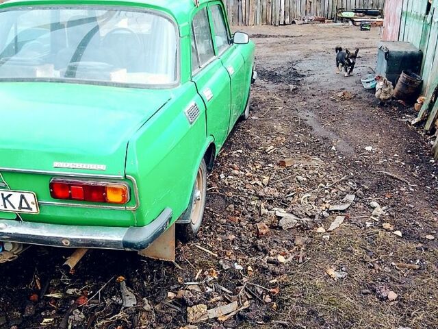 Зеленый Москвич / АЗЛК 2140, объемом двигателя 15 л и пробегом 165 тыс. км за 450 $, фото 5 на Automoto.ua