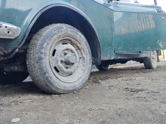 Зеленый Москвич / АЗЛК 2140, объемом двигателя 0 л и пробегом 1000 тыс. км за 358 $, фото 3 на Automoto.ua