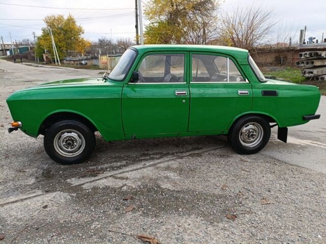 Зеленый Москвич / АЗЛК 2140, объемом двигателя 2 л и пробегом 127 тыс. км за 345 $, фото 2 на Automoto.ua