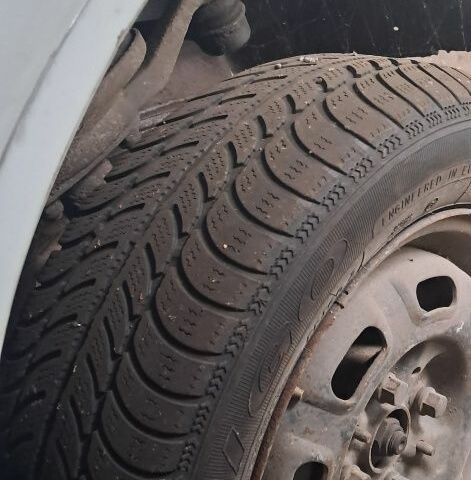 Оранжевый Москвич / АЗЛК 2140, объемом двигателя 2 л и пробегом 670 тыс. км за 1059 $, фото 14 на Automoto.ua