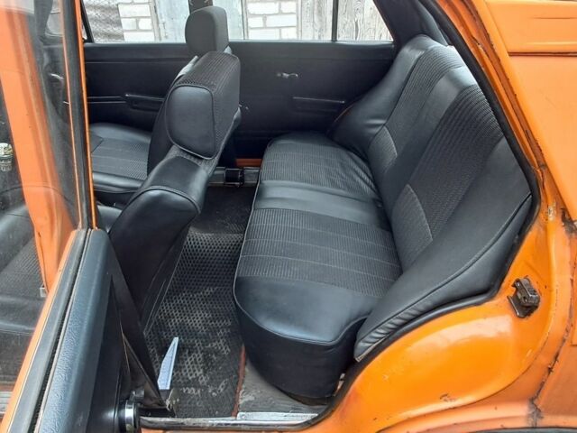 Оранжевый Москвич / АЗЛК 2140, объемом двигателя 2 л и пробегом 670 тыс. км за 1059 $, фото 6 на Automoto.ua