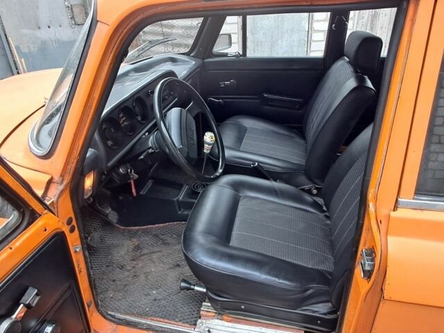 Оранжевый Москвич / АЗЛК 2140, объемом двигателя 2 л и пробегом 670 тыс. км за 1059 $, фото 3 на Automoto.ua