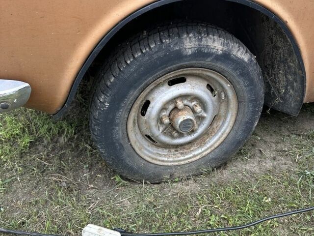 Помаранчевий Москвич / АЗЛК 2140, об'ємом двигуна 1.5 л та пробігом 2 тис. км за 241 $, фото 1 на Automoto.ua