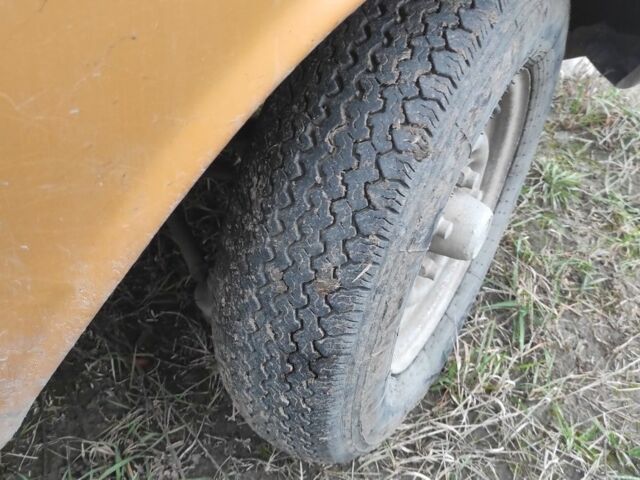 Оранжевый Москвич / АЗЛК 2140, объемом двигателя 2 л и пробегом 30 тыс. км за 334 $, фото 6 на Automoto.ua