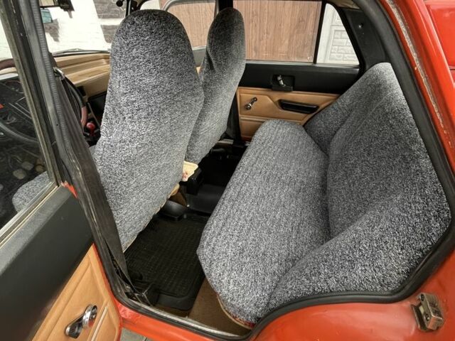 Оранжевый Москвич / АЗЛК 2140, объемом двигателя 1.5 л и пробегом 3 тыс. км за 800 $, фото 2 на Automoto.ua