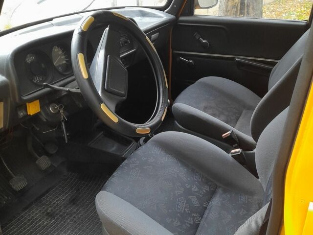 Помаранчевий Москвич / АЗЛК 2140, об'ємом двигуна 1.5 л та пробігом 173 тис. км за 450 $, фото 9 на Automoto.ua