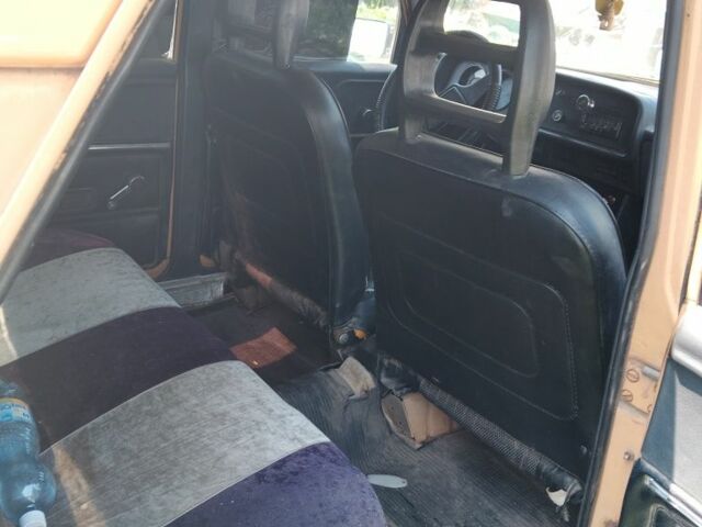 Оранжевый Москвич / АЗЛК 2140, объемом двигателя 0 л и пробегом 2 тыс. км за 315 $, фото 2 на Automoto.ua