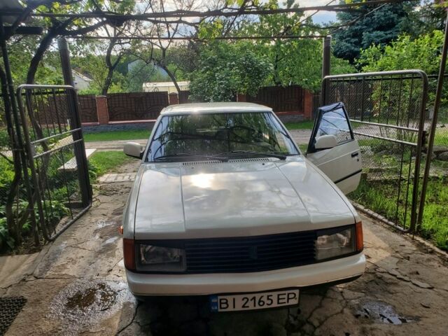 Белый Москвич / АЗЛК 2141, объемом двигателя 0 л и пробегом 175 тыс. км за 1300 $, фото 5 на Automoto.ua