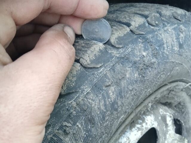 Москвич / АЗЛК 2141 1991 в Харькове на Automoto.ua Белый Москвич / АЗЛК 2141, объемом двигателя 0 л и пробегом 3 тыс. км за 500 $, фото 8 на Automoto.ua