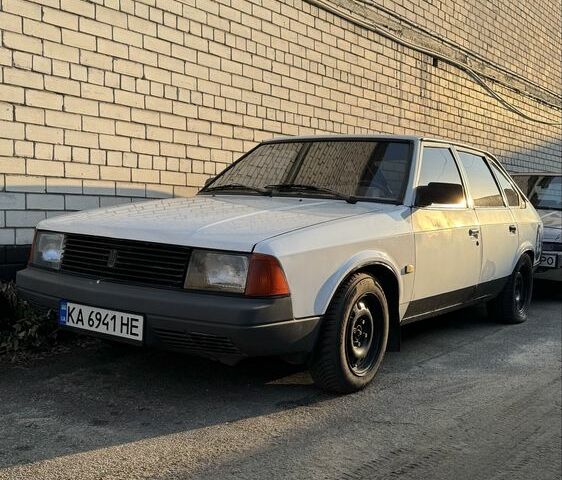 Білий Москвич / АЗЛК 2141, об'ємом двигуна 1.5 л та пробігом 65 тис. км за 970 $, фото 1 на Automoto.ua