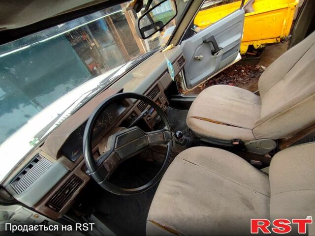 Білий Москвич / АЗЛК 2141, об'ємом двигуна 1.5 л та пробігом 0 тис. км за 520 $, фото 1 на Automoto.ua