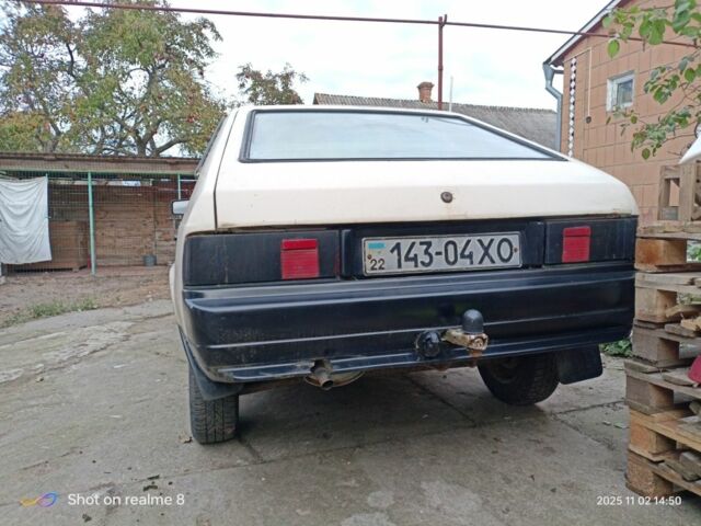 Белый Москвич / АЗЛК 2141, объемом двигателя 0 л и пробегом 200 тыс. км за 450 $, фото 3 на Automoto.ua