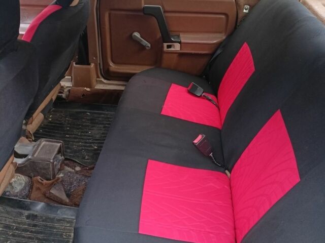 Белый Москвич / АЗЛК 2141, объемом двигателя 0 л и пробегом 200 тыс. км за 450 $, фото 5 на Automoto.ua