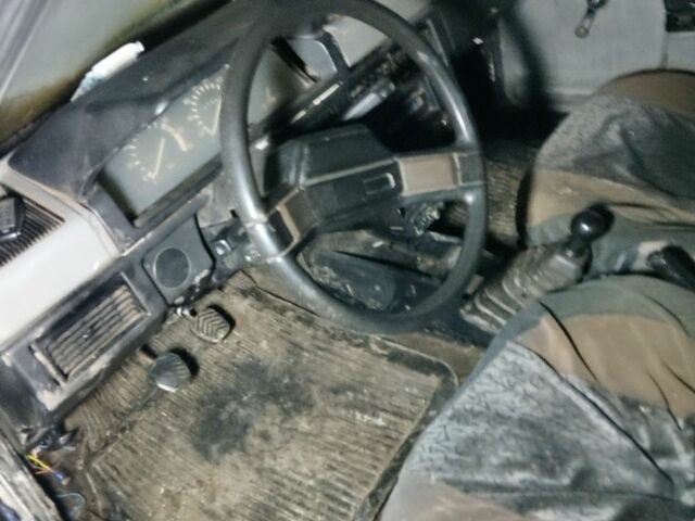 Белый Москвич / АЗЛК 2141, объемом двигателя 0 л и пробегом 1000 тыс. км за 238 $, фото 5 на Automoto.ua