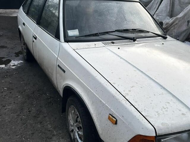 Білий Москвич / АЗЛК 2141, об'ємом двигуна 0 л та пробігом 150 тис. км за 426 $, фото 2 на Automoto.ua
