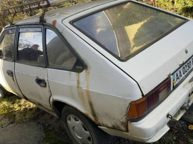 Білий Москвич / АЗЛК 2141, об'ємом двигуна 0 л та пробігом 182 тис. км за 260 $, фото 1 на Automoto.ua