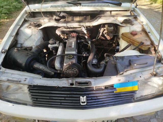 Белый Москвич / АЗЛК 2141, объемом двигателя 0 л и пробегом 323 тыс. км за 1642 $, фото 20 на Automoto.ua