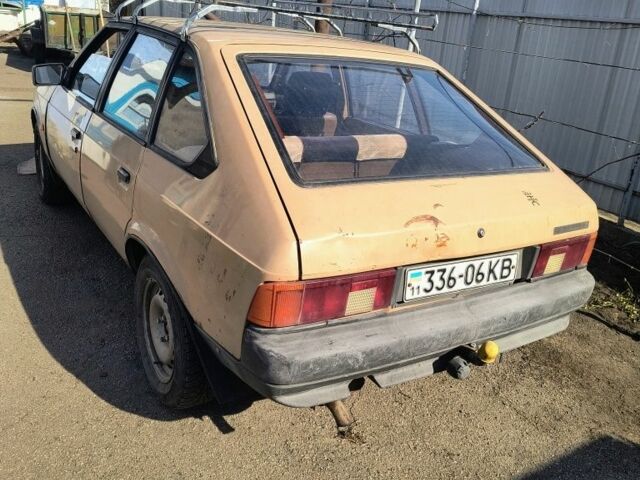 Бежевый Москвич / АЗЛК 2141, объемом двигателя 1.6 л и пробегом 114 тыс. км за 600 $, фото 1 на Automoto.ua