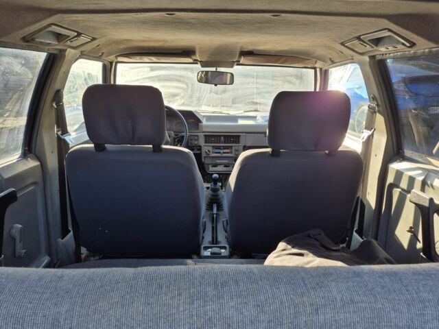 Бежевый Москвич / АЗЛК 2141, объемом двигателя 0 л и пробегом 123 тыс. км за 700 $, фото 12 на Automoto.ua