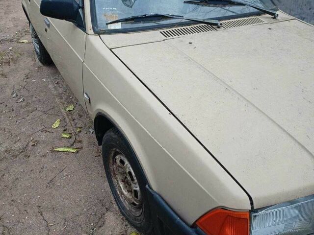 Бежевый Москвич / АЗЛК 2141, объемом двигателя 1.5 л и пробегом 100 тыс. км за 236 $, фото 4 на Automoto.ua