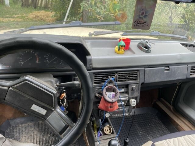 Бежевый Москвич / АЗЛК 2141, объемом двигателя 1.5 л и пробегом 192 тыс. км за 408 $, фото 5 на Automoto.ua