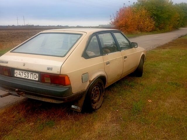 Бежевый Москвич / АЗЛК 2141, объемом двигателя 1.5 л и пробегом 130 тыс. км за 400 $, фото 2 на Automoto.ua