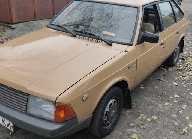 Бежевый Москвич / АЗЛК 2141, объемом двигателя 0 л и пробегом 95 тыс. км за 1777 $, фото 3 на Automoto.ua