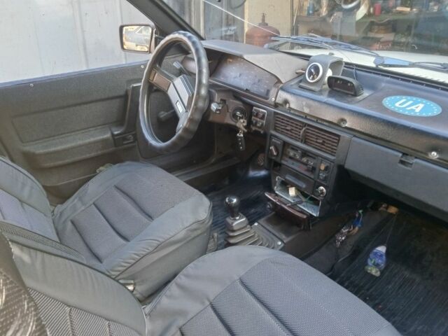 Бежевый Москвич / АЗЛК 2141, объемом двигателя 1.5 л и пробегом 280 тыс. км за 596 $, фото 3 на Automoto.ua