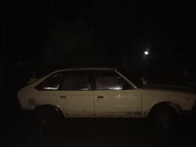 Бежевий Москвич / АЗЛК 2141, об'ємом двигуна 1 л та пробігом 777 тис. км за 404 $, фото 1 на Automoto.ua