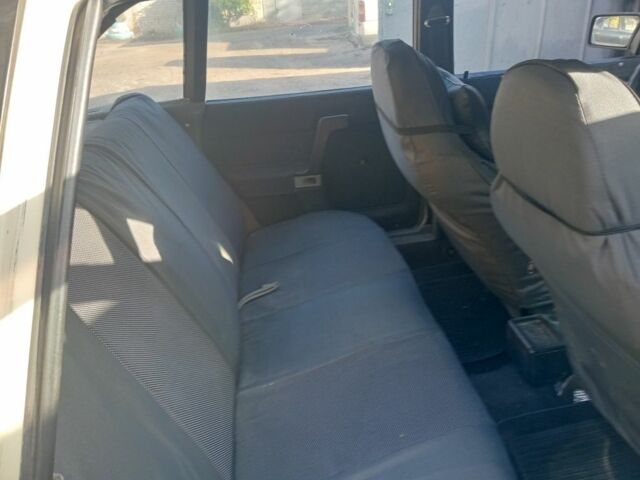 Бежевый Москвич / АЗЛК 2141, объемом двигателя 1.5 л и пробегом 280 тыс. км за 596 $, фото 2 на Automoto.ua