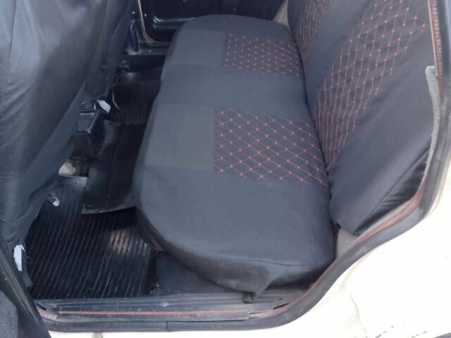 Бежевый Москвич / АЗЛК 2141, объемом двигателя 0 л и пробегом 200 тыс. км за 607 $, фото 3 на Automoto.ua