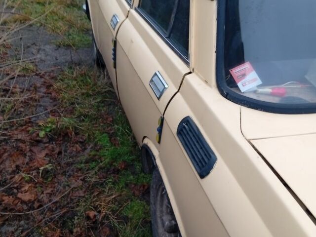 Бежевий Москвич / АЗЛК 2141, об'ємом двигуна 0 л та пробігом 500 тис. км за 237 $, фото 2 на Automoto.ua