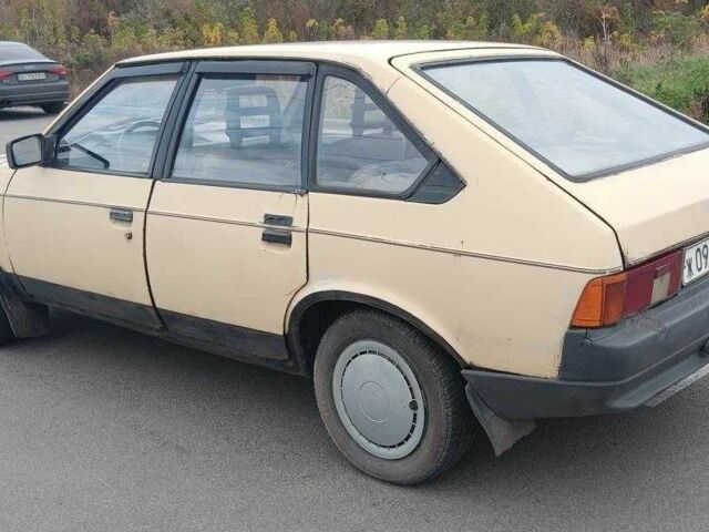 Бежевый Москвич / АЗЛК 2141, объемом двигателя 1.6 л и пробегом 115 тыс. км за 550 $, фото 3 на Automoto.ua