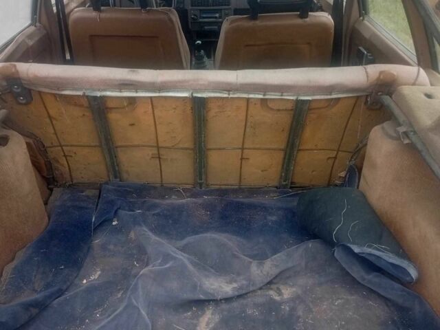 Бежевый Москвич / АЗЛК 2141, объемом двигателя 1 л и пробегом 130 тыс. км за 400 $, фото 9 на Automoto.ua