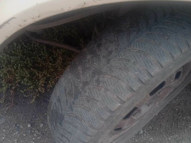 Бежевый Москвич / АЗЛК 2141, объемом двигателя 1 л и пробегом 130 тыс. км за 400 $, фото 11 на Automoto.ua