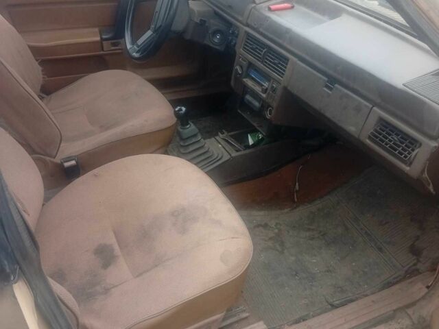 Бежевый Москвич / АЗЛК 2141, объемом двигателя 1 л и пробегом 130 тыс. км за 400 $, фото 10 на Automoto.ua