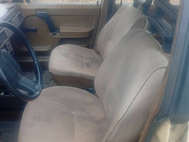 Бежевый Москвич / АЗЛК 2141, объемом двигателя 1 л и пробегом 130 тыс. км за 400 $, фото 8 на Automoto.ua