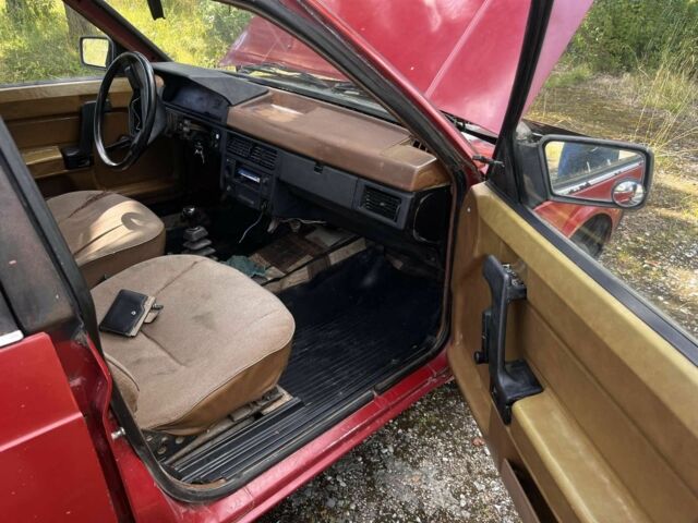 Красный Москвич / АЗЛК 2141, объемом двигателя 1.5 л и пробегом 141 тыс. км за 264 $, фото 6 на Automoto.ua